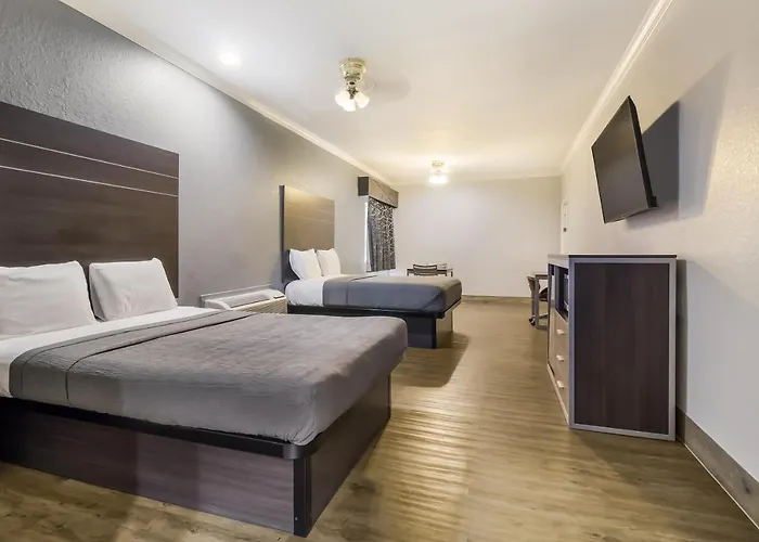 Americas Best Value Platinum Inn & Suites